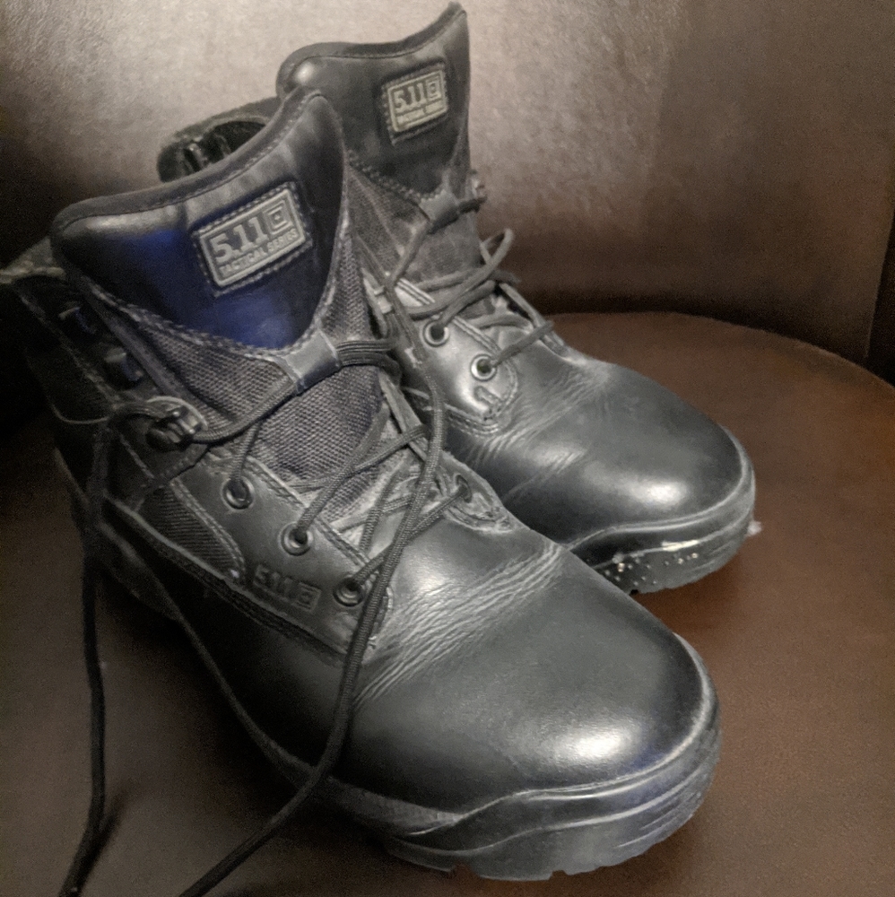 Tactical boots